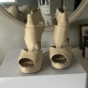 Aldo beige peep toe strappy heels